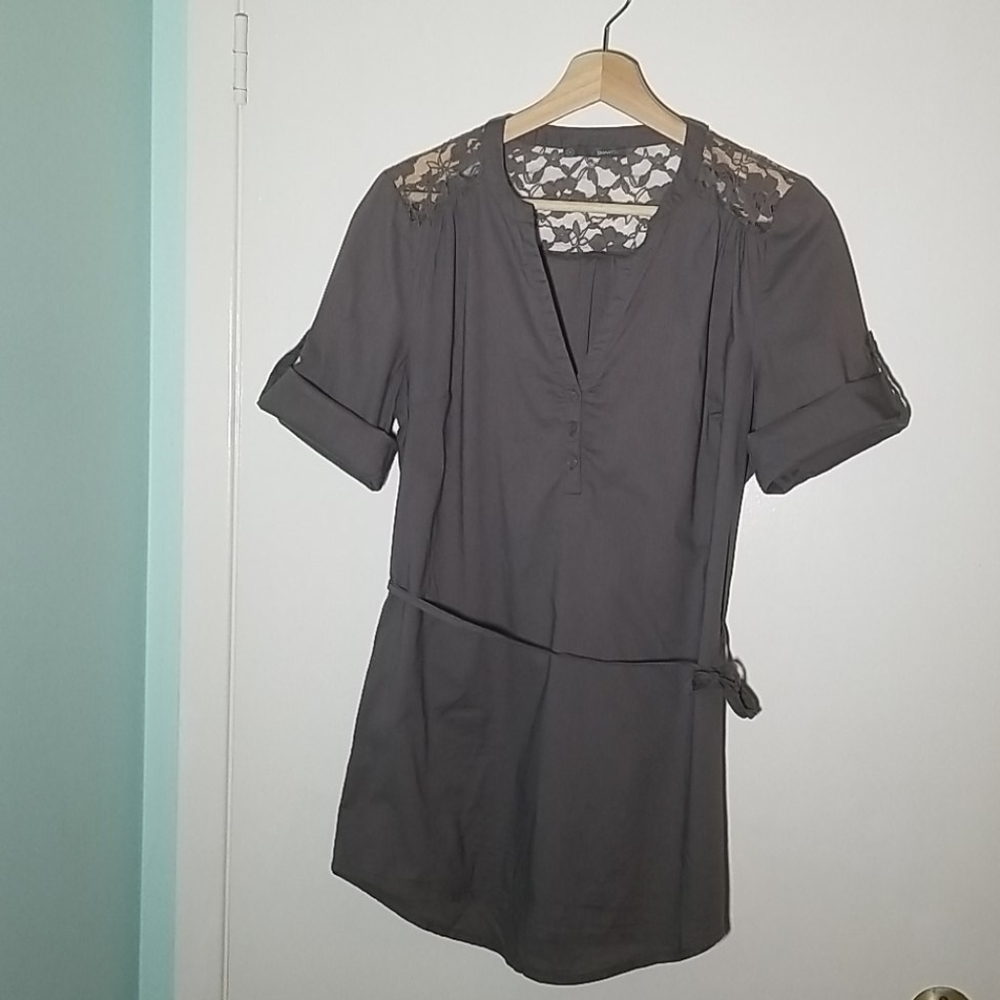 Tunic top with lace detail